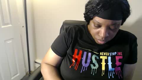 SexyMona online show from 04/25/26, 10:40