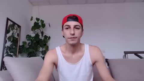Snapshot of sexymuscle26 chatting on 01/27/25, 07:45 Adrian online show from 01/27/25, 07:45
