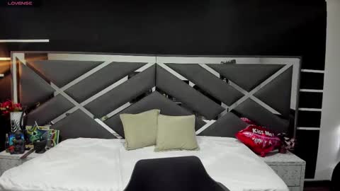 N A F online show from 09/16/25, 07:15