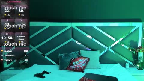 N A F online show from 10/12/25, 08:13