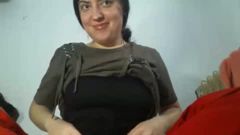 Snapshot of sexynyu18 chatting on 11/15/25, 10:34 Alex online show from 11/15/25, 10:34