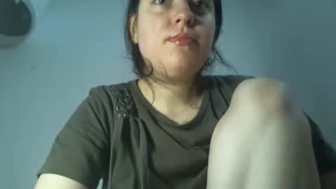 Snapshot of sexynyu18 chatting on 11/24/25, 08:36 Alex online show from 11/24/25, 08:36