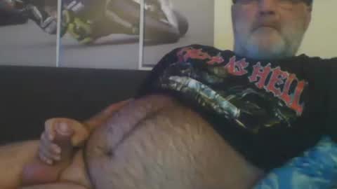 Snapshot of sexypaa chatting on 12/17/25, 08:15 sexypaa online show from 12/17/25, 08:15