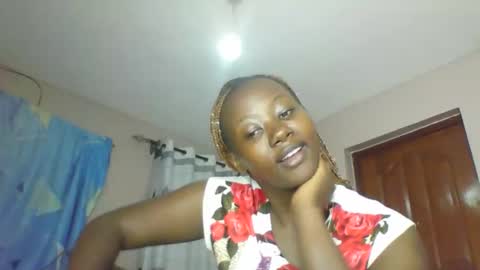 Snapshot of sexypamm chatting on 04/12/26, 04:12 sexypamm online show from 04/12/26, 04:12