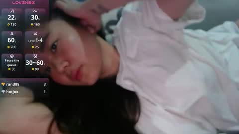 Snapshot of sexypenguin13 chatting on 02/25/26, 06:34 sexypenguin13 online show from 02/25/26, 06:34