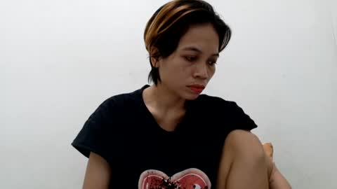 Snapshot of sexypinay_lyn chatting on 06/17/26, 12:02 sexypinay_lyn online show from 06/17/26, 12:02