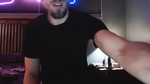 Snapshot of sexypossum chatting on 12/01/25, 06:07 Possum online show from 12/01/25, 06:07