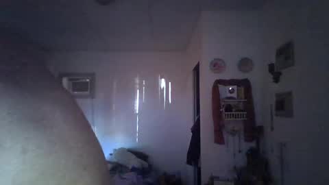 Snapshot of sexyrents chatting on 02/21/25, 11:32 sexyRENTS online show from 02/21/25, 11:32