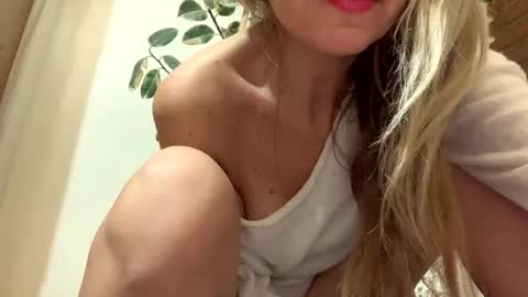 Anya online show from 01/02/25, 06:45