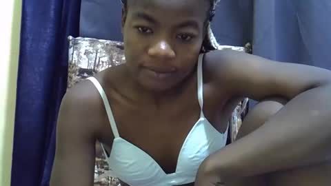 Snapshot of sexyshaz22 chatting on 02/02/26, 09:24 sexyshaz22 online show from 02/02/26, 09:24