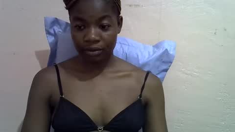 Snapshot of sexyshaz22 chatting on 04/04/26, 10:51 sexyshaz22 online show from 04/04/26, 10:51