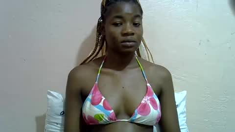Snapshot of sexyshaz22 chatting on 05/10/26, 08:58 sexyshaz22 online show from 05/10/26, 08:58