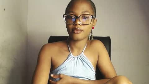 Darkskinned Rae online show from 03/29/26, 08:53