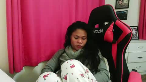 sexysmiley109 online show from 12/17/25, 01:22