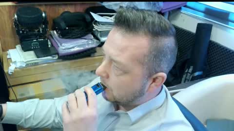 Snapshot of sexysteve80 chatting on 03/17/26, 10:51 sexysteve80 online show from 03/17/26, 10:51