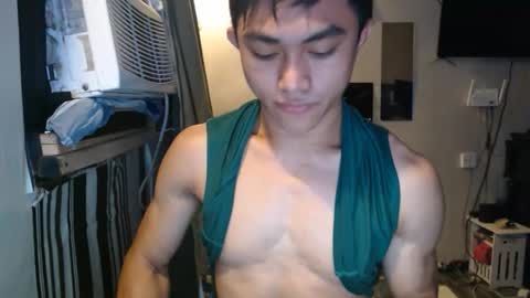 sexystrongcum online show from 04/28/26, 02:21
