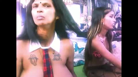 sexyva4u2luv online show from 10/25/25, 01:29