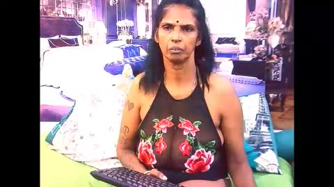 sexyva4u2luv online show from 10/30/25, 07:36