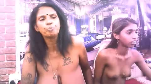 sexyva4u2luv online show from 12/17/25, 09:37