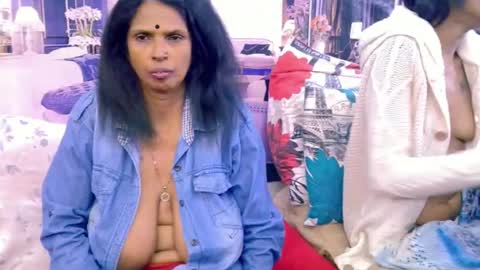 Snapshot of sexyva4u2luv chatting on 06/18/26, 09:14 sexyva4u2luv online show from 06/18/26, 09:14