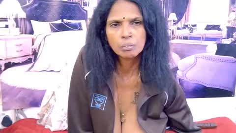 Snapshot of sexyva4u2luv chatting on 06/20/26, 10:07 sexyva4u2luv online show from 06/20/26, 10:07