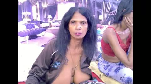 Snapshot of sexyva4u2luv chatting on 06/28/26, 12:27 sexyva4u2luv online show from 06/28/26, 12:27