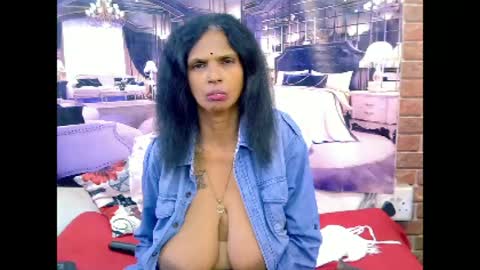 Snapshot of sexyva4u2luv chatting on 06/30/26, 11:39 sexyva4u2luv online show from 06/30/26, 11:39