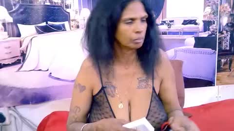 Snapshot of sexyva4u2luv chatting on 07/25/26, 06:38 sexyva4u2luv online show from 07/25/26, 06:38