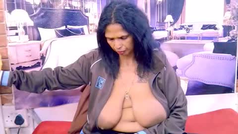 Snapshot of sexyva4u2luv chatting on 07/31/26, 06:57 sexyva4u2luv online show from 07/31/26, 06:57