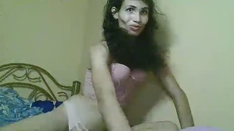 Snapshot of sexywolfnight chatting on 05/04/26, 09:44 sexywolfnight online show from 05/04/26, 09:44