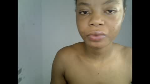 Snapshot of sexyxpeach chatting on 07/09/26, 10:14 sexyxpeach online show from 07/09/26, 10:14