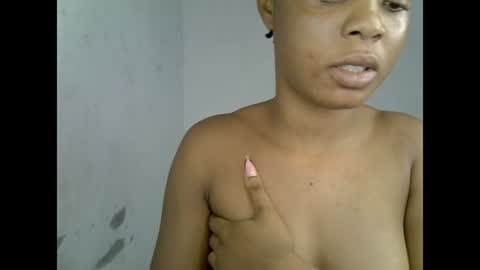 Snapshot of sexyxpeach chatting on 07/22/26, 09:50 sexyxpeach online show from 07/22/26, 09:50