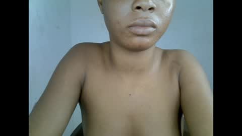 Snapshot of sexyxpeach chatting on 07/23/26, 01:58 sexyxpeach online show from 07/23/26, 01:58