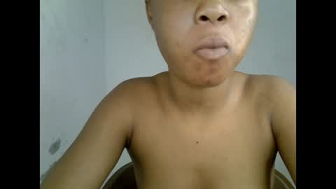 Snapshot of sexyxpeach chatting on 07/23/26, 09:35 sexyxpeach online show from 07/23/26, 09:35