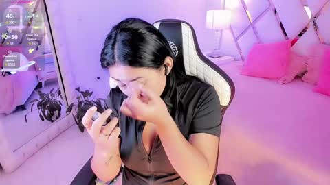 Snapshot of sexyy_kitty18 chatting on 03/24/26, 12:10 KATY online show from 03/24/26, 12:10