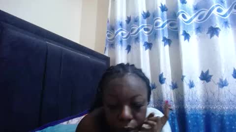 Snapshot of sexyy_talia chatting on 04/27/26, 12:52 Talia online show from 04/27/26, 12:52