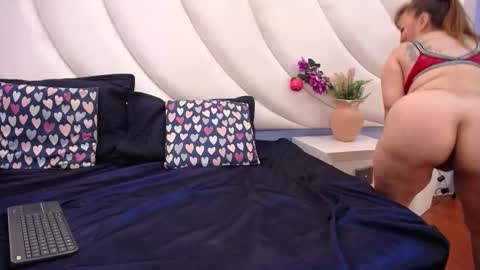 Mary online show from 10/11/25, 11:53