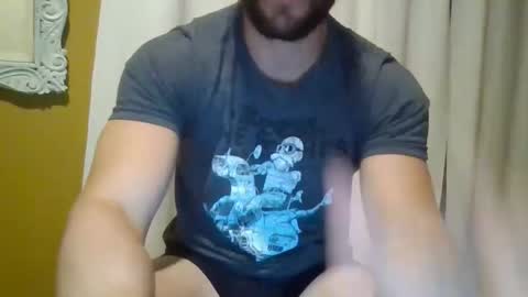 Snapshot of sexyyphilip chatting on 03/25/26, 10:38 sexyyphilip online show from 03/25/26, 10:38