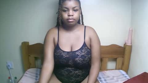 sexyyred_ online show from 04/06/26, 07:31