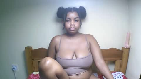 sexyyred_ online show from 05/11/26, 03:29