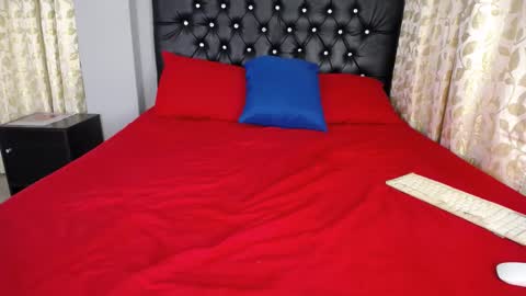 Snapshot of sexyzahara_h chatting on 02/11/25, 11:33 zahara online show from 02/11/25, 11:33