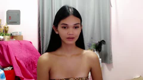 Snapshot of sexyzendaya_69 chatting on 07/19/26, 04:22 Zendaya online show from 07/19/26, 04:22