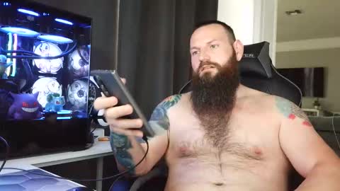 Snapshot of sflmarriedguy chatting on 03/06/26, 02:35 SouthFloridaStr8guy online show from 03/06/26, 02:35