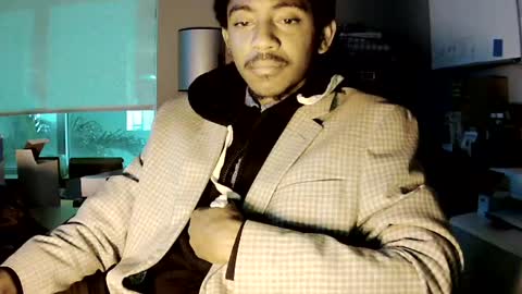 Snapshot of shabuda_hill22 chatting on 06/14/26, 05:42 Shabuda Hill online show from 06/14/26, 05:42