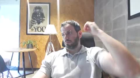 Snapshot of shad0w_hunter chatting on 01/03/25, 02:40 shad0w_hunter online show from 01/03/25, 02:40