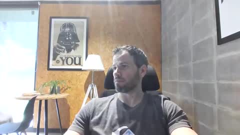 Snapshot of shad0w_hunter chatting on 01/23/25, 02:50 shad0w_hunter online show from 01/23/25, 02:50