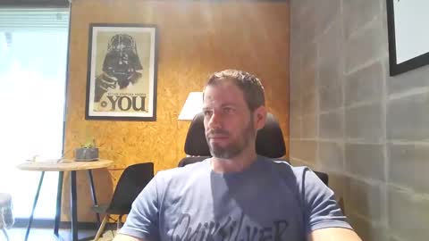 Snapshot of shad0w_hunter chatting on 02/12/25, 02:21 shad0w_hunter online show from 02/12/25, 02:21