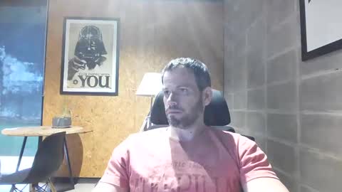 Snapshot of shad0w_hunter chatting on 02/13/25, 09:17 shad0w_hunter online show from 02/13/25, 09:17