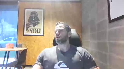 Snapshot of shad0w_hunter chatting on 02/21/25, 09:22 shad0w_hunter online show from 02/21/25, 09:22