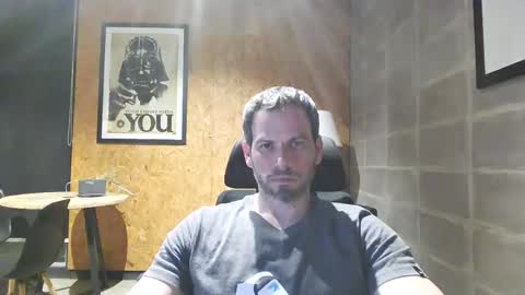 Snapshot of shad0w_hunter chatting on 02/28/25, 10:39 shad0w_hunter online show from 02/28/25, 10:39